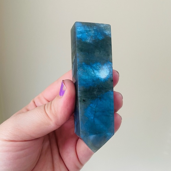 Labradorite Tower - Picture 8 of 10